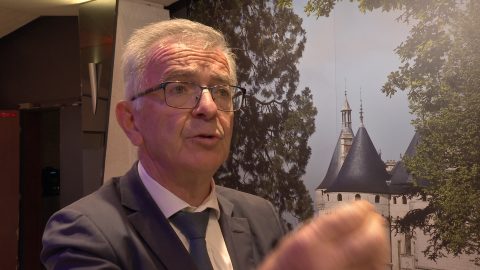 Le président du Centre-Val de Loire et l'incertitude du budget
