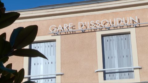 Une pétition contre la supression du train de 6h31 à Issoudun