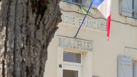 Municipales 2026 : À Fléré-la-Rivière, une mairie sans maire
