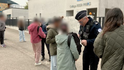 Une opération de contrôles aux abords des établissements scolaires