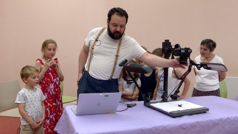 Un atelier cinéma d'animation à la médiathèque Albert Camus