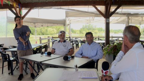 Au Café des Sports